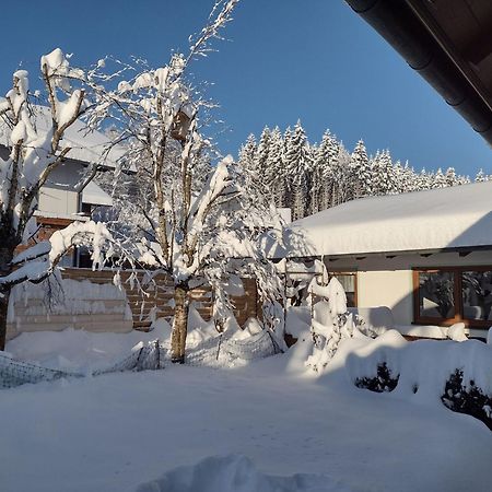 Cosy Holiday Home With Sauna In The Allg U Burggen ภายนอก รูปภาพ