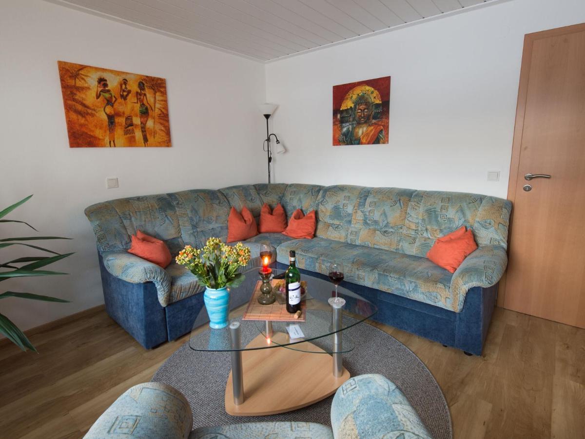 Cosy Holiday Home With Sauna In The Allg U Burggen ภายนอก รูปภาพ